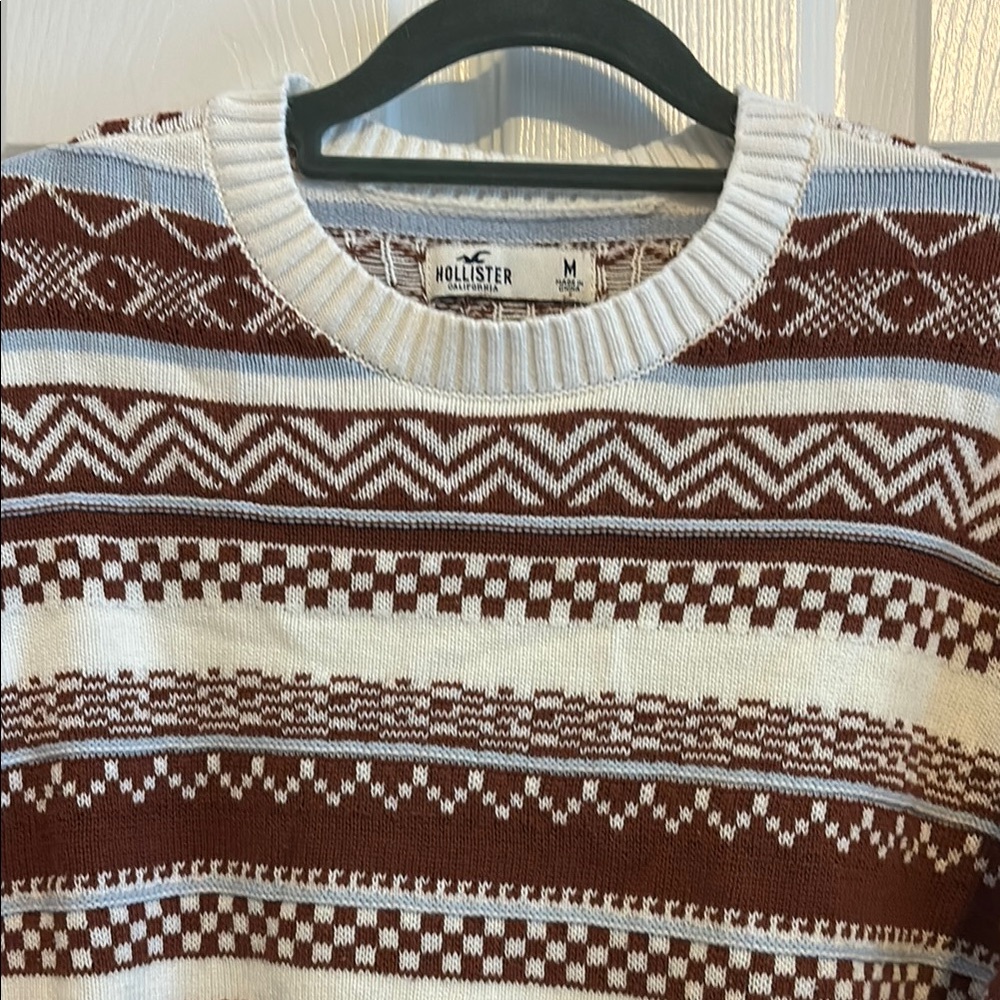 Hollister Women's Crewneck Sweater in Brown and White